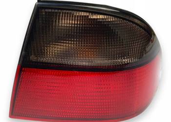 LAMPA PRAWA Saab 95 9-5 SEDAN 1997-2001 tylna tylnia prawy tył 4560629