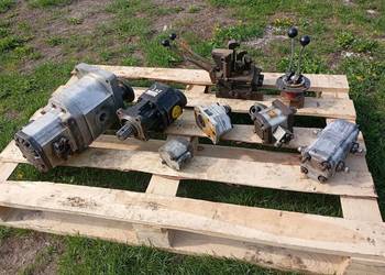 Pompy hydrauliczne pojedyncze/podwójne rozdzielacze hydrauliczne kilka sekc