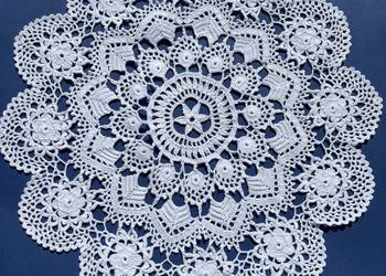 - serwetka szydełkowa -