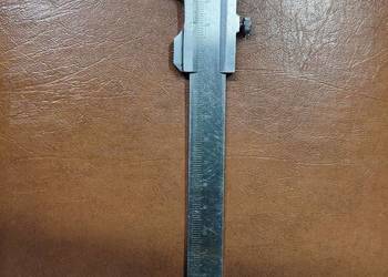 Suwmiarka noniuszowa VIS 140 mm stal nierdzewna PRL – klasyczna,precyzyjna