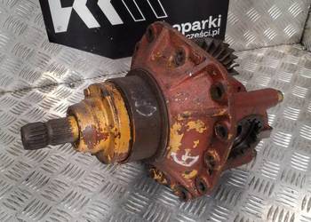 Obudowa dyferencjału z mechanizmem Case 480F 580G 860 New Holland LB115