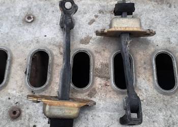 Ogranicznik drzwi Corolla E11 Ogranicznik drzwi Corolla E11