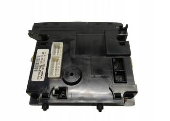 PRZEŁĄCZNIK AWARYJNYCH G8C-276S-A10 ZEGAREK XL-7  Suzuki Grand Vitara I 367