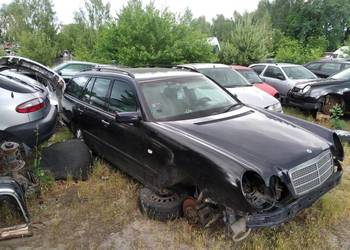 Części  MERCEDES W210