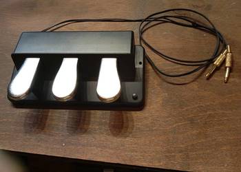 Pedał triple do pianina sustain