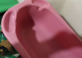 Sprzedam wanienkę  do  kąpieli dziecka kolor różowy