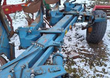 Pług obrotowy 4-skibowy Rabe Werk, Kverneland z wałem