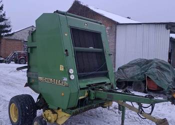 Prasa John Deere 590