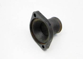 OBUDOWA TERMOSTATU 2.0 16V 407 C5 C4 307 XSARA 607