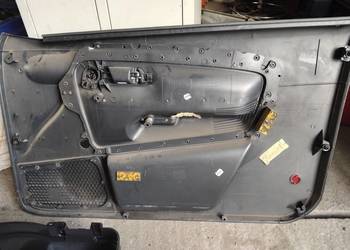 Boczek tapicerka drzwi lewy kierowcy Seat Ibiza 6L 3D manualna szyba