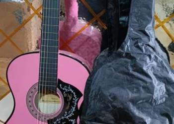 Sprzedam gitarę
