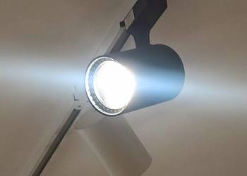 Regały i lady do sklepu