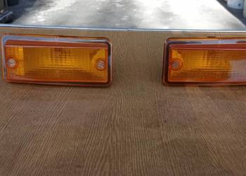 Fiat 126p - kierunkowskazy - przód. Nowe.