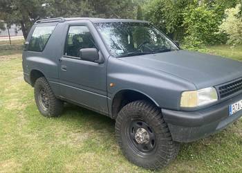 Opel Frontera 2,0 LPG [tyl na sprężynie]