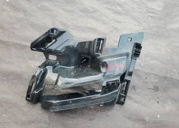 SKODA KODIAQ ŚLIZG ZDERZAKA PRAWY PRZÓD MOCOWANIE ATRAPY SKODA KODIAQ ŚLIZG ZDERZAKA PRAWY PRZÓD MOCOWANIE ATRAPY