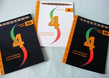 Spectrum 4  A Communicavite Course in English Warshawsky