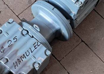 Motoreduktor 0,25 kW/58 obr. Motoreduktor 0,25 kW/58 obr.