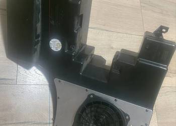 Oryginalny Subwoofer Aktywny Audi A4 B5 Avant Kombi NOKIA