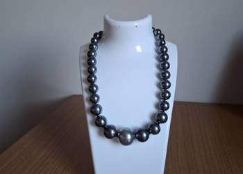 Klasyczny naszyjnik na wyjątkową okazję.