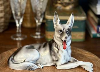 Figurka psa porcelana Wałbrzych PRL
