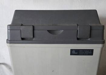 Lodówka turystyczna, samochodowa 12i 220 v