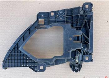 PORSCHE CAYENNE 7P5 LIFT ŚLIZG POD LAMPĘ LEWY PRZÓD 7P5941045B