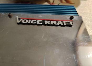 Wzmacniacz samochodowy Voice Kraft.
