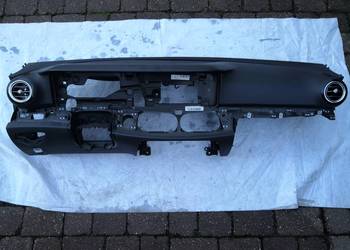 Deska rozdzielcza Mercedes E klasę W213