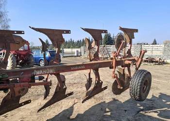 Pług 4 skibowy obrotowy obrotowy krone Mustang SL kverneland rabeb