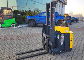 Elektryczny wózek podnośnikowy Combilift Combi-CS 850 kg 2,5 m 2020