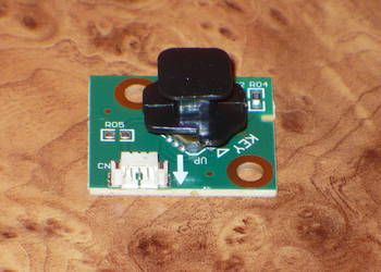 Włącznik dżojstik - TV Sharp LC-32HI3222E