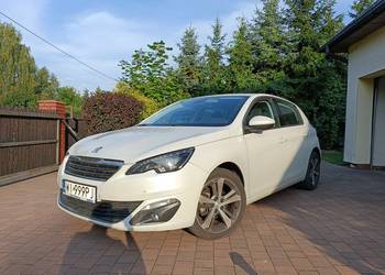 Peugeot 308 Allure 1,2 turbo/LED/kamera cofania