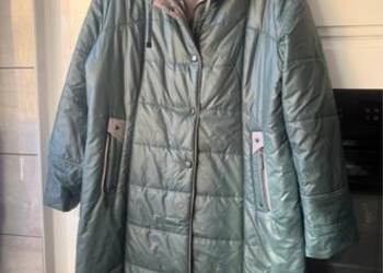 Plaszcz  damski nowy