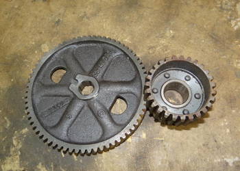 zarezerwowane koło zębate i zabierak sprzęgła MZ 250 org DDR