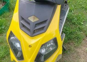 Skuter Mondial 50