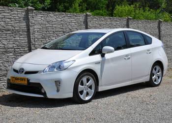Toyota Prius 1.8 136KM Lift Dynamic Oryginał Mały przebieg JBL Kamera Head…