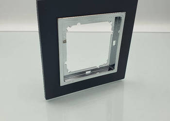 Ramka pojedyncza Magic Timex-elektro kolir Czarny mat z chromem