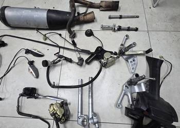 Częsci Yamaha YZF-R125 8-13r zacisk, wydech, plastik, pompka, óska, sety,