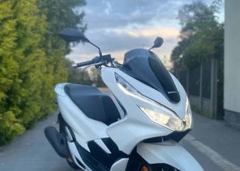 Sprzedam skuter Honda pcx 125 2020