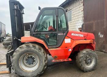 Wózek Widłowy Widlak MANITOU M 30-4 4x4 Przesuw Boczny Udźwig 3 Tony