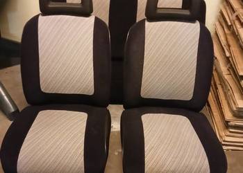 Welurowe siedzenia fotele fiat 126