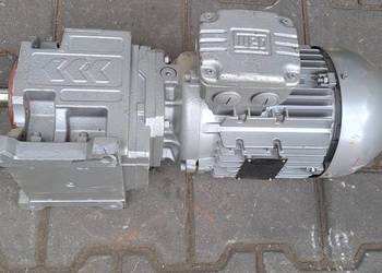 Motoreduktor HG55A91S4 WATT DRIVE 1,1kw 63 obr/min WEG
