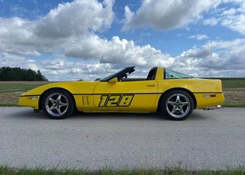Chevrolet Corvette C4 zabytkowa w pełni sprawna