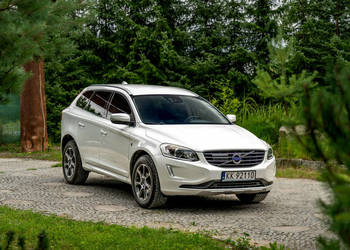 Volvo XC 60 D3 Ocean / 2.0 150KM / Bogate wyposażenie / Bezwypadkowy / FV …
