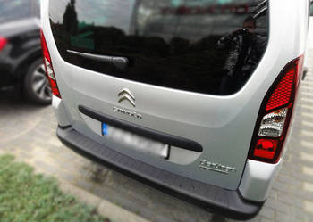 Listwa Nakładka na zderzak Peugeot Partner