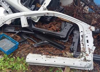 Hyundai I20 II słupek próg 14-