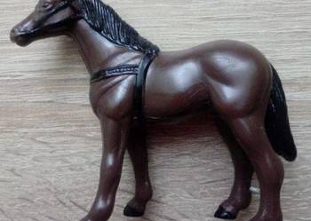 Figurka konik koń brązowy