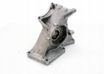 OBUDOWA POMPY WODY ŁAPA WSPORNIK 2.5 TD DISCOVERY II DEFENDER PEU102780