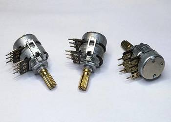 Potencjometr 2x47kB Unitra TELPOD _oś 6/20