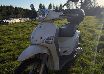 Skuter Piaggio 125cm